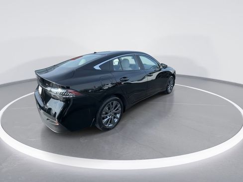 New 2026 Nissan Sentra SL w/ Floor Mat Package FWD image 8