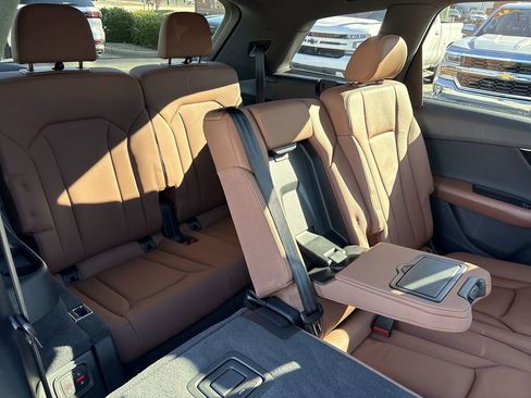 Used 2021 Audi Q7 3.0T Premium Plus image 29