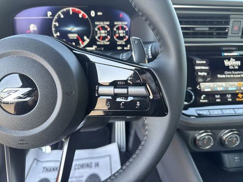 New 2024 Nissan Z Performance w/ Heritage Edition image 15