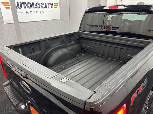 Used 2021 Ford F150 Lariat w/ Equipment Group 502A High AWD/4WD image 11