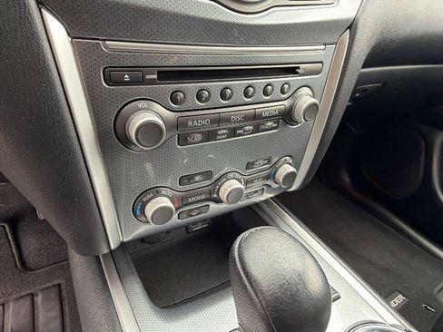 Used 2019 Nissan Pathfinder SL image 14