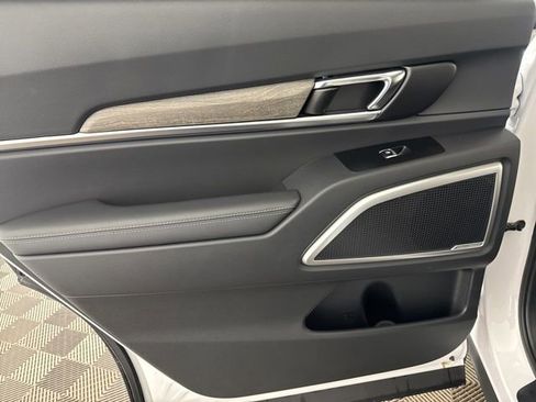 Certified 2022 Kia Telluride EX image 21