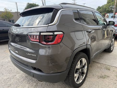 Used 2021 Jeep Compass Limited AWD/4WD image 4
