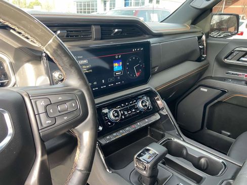 Certified 2024 GMC Sierra 1500 AT4 w/ Technology Package image 15