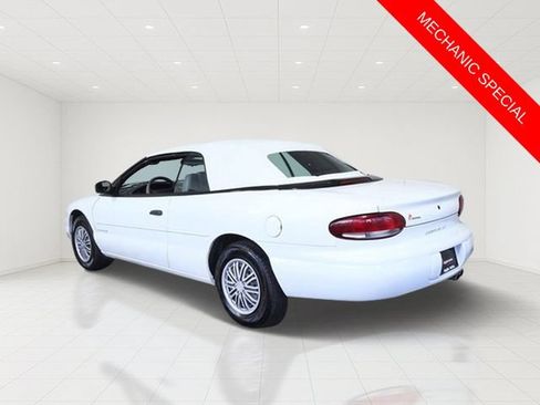 Used 1997 Chrysler Sebring JX FWD image 4