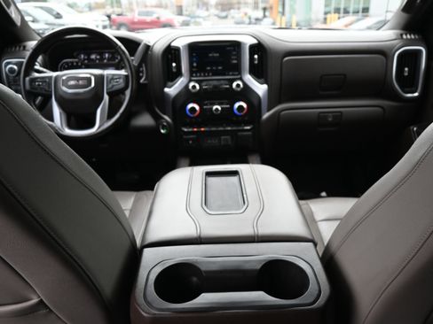 Used 2019 GMC Sierra 1500 SLT w/ SLT Premium Plus Package image 3