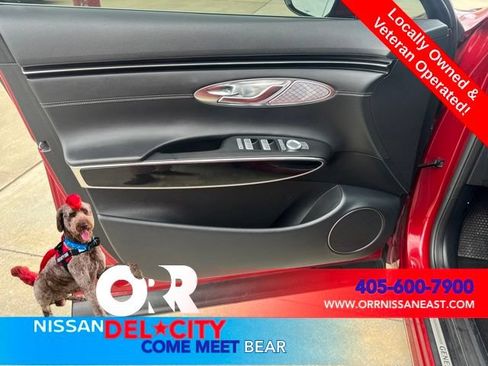 Used 2025 Genesis GV70 2.5T AWD/4WD image 14