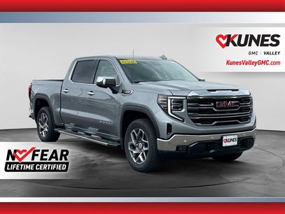 New 2026 GMC Sierra 1500 SLT w/ SLT Premium Plus Package