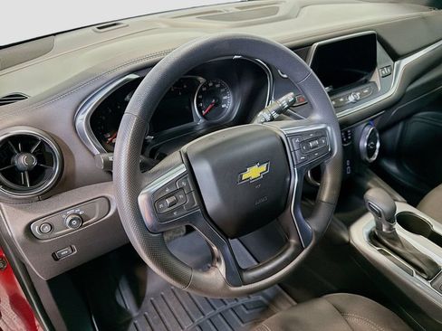 Used 2022 Chevrolet Blazer LT AWD/4WD image 11