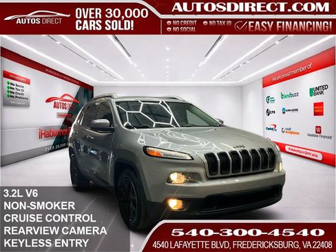 Used 2016 Jeep Cherokee Latitude image 1
