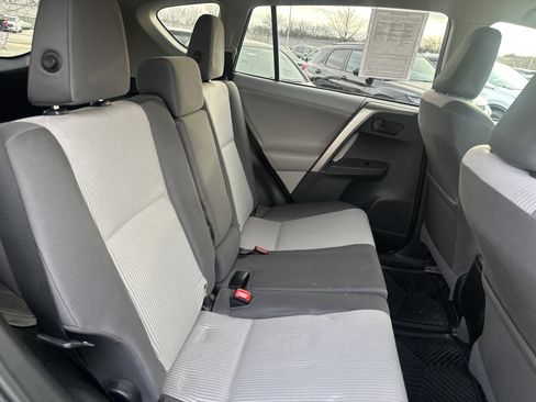 Used 2013 Toyota RAV4 LE image 15