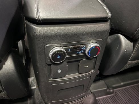 Used 2023 Ford Explorer XLT w/ Equipment Group 202A image 27