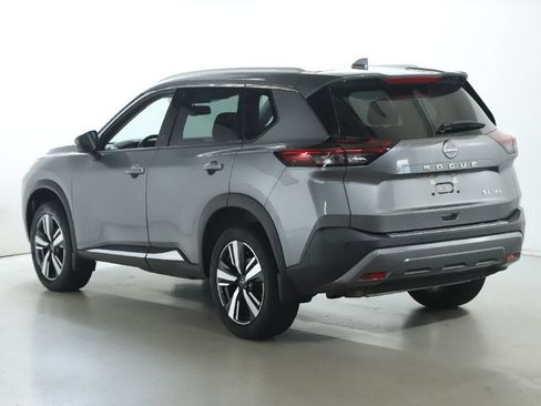 Certified 2023 Nissan Rogue SL AWD/4WD image 42