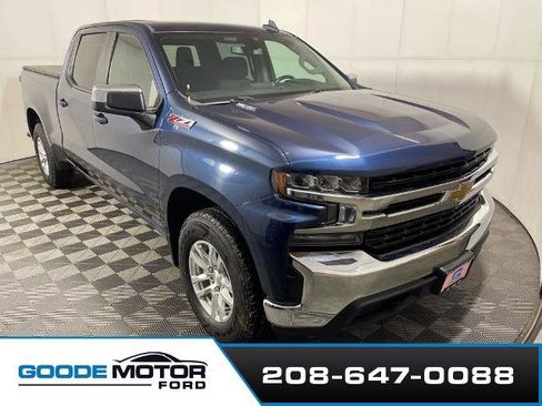 Used 2021 Chevrolet Silverado 1500 LT w/ Z71 Off-Road Package AWD/4WD image 1