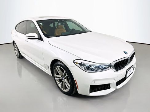 Used 2018 BMW 640i Gran Turismo xDrive 640 Gran Turismo i xDrive w/ Executive Package image 3
