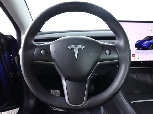 Used 2023 Tesla Model 3 Standard Range RWD image 10