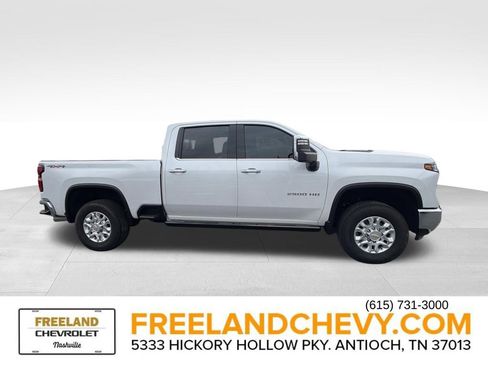 Used 2024 Chevrolet Silverado 2500 LTZ w/ LTZ Premium Package image 2