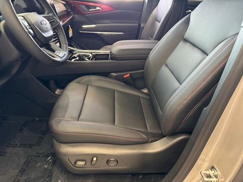 New 2026 Chevrolet Traverse Z71 w/ Enhanced Driving Package AWD/4WD image 17