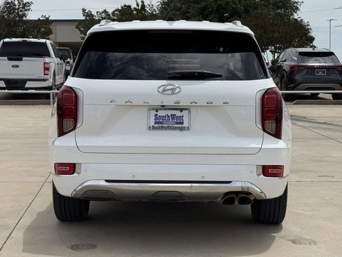 Used 2020 Hyundai Palisade Limited FWD image 6