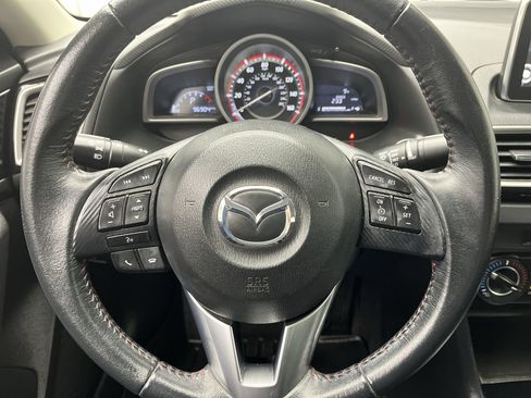 Used 2015 MAZDA MAZDA3 i Touring image 11