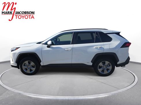 Used 2024 Toyota RAV4 XLE image 14