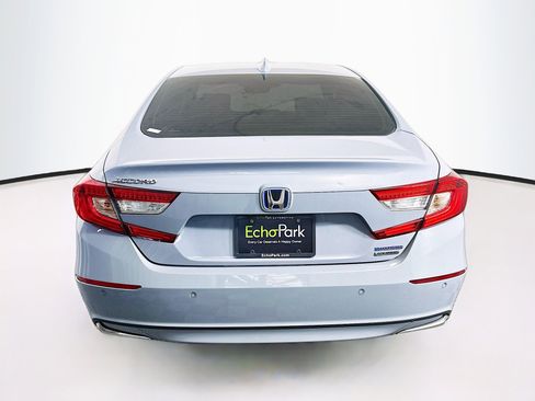 Used 2021 Honda Accord Touring image 7