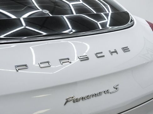 Used 2014 Porsche Panamera S image 60