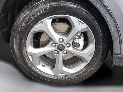 Used 2025 Ford Escape ST-Line AWD/4WD image 17