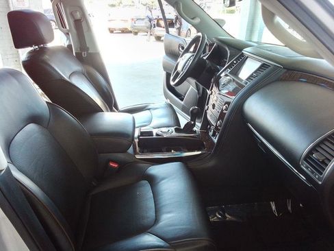 Used 2017 Nissan Armada Platinum image 23
