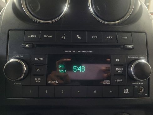 Used 2016 Jeep Patriot Latitude image 25