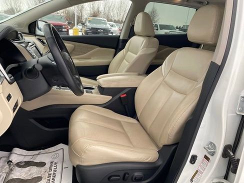 Used 2023 Nissan Murano SL image 16