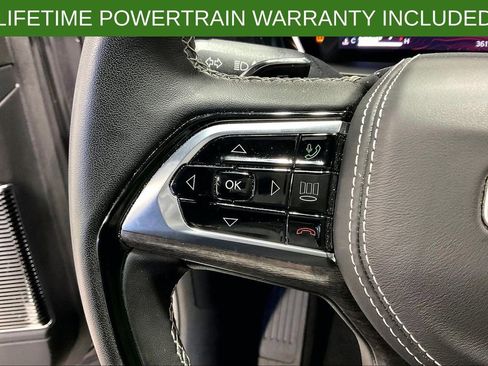 Used 2022 Jeep Grand Cherokee Overland w/ Adv Protech Group III image 24