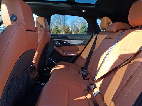 New 2026 Jaguar F-PACE R-Dynamic S image 9