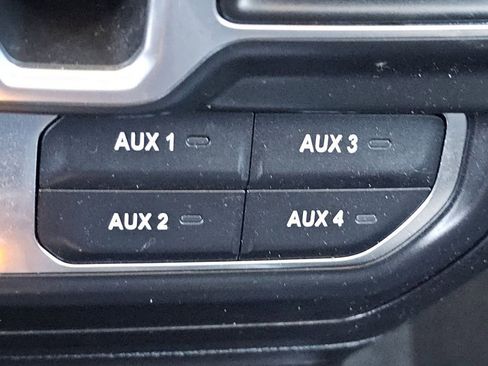 Used 2018 Jeep Wrangler Unlimited Rubicon AWD/4WD image 13