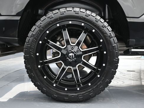 Used 2022 Ford F150 Platinum w/ Equipment Group 701A High AWD/4WD image 18