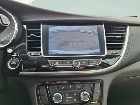 Used 2020 Buick Encore Preferred image 15