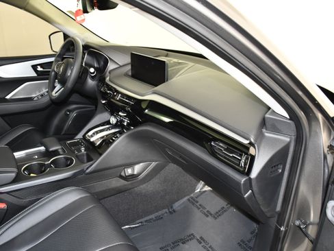 Certified 2024 Acura MDX SH-AWD w/ Technology Package image 41
