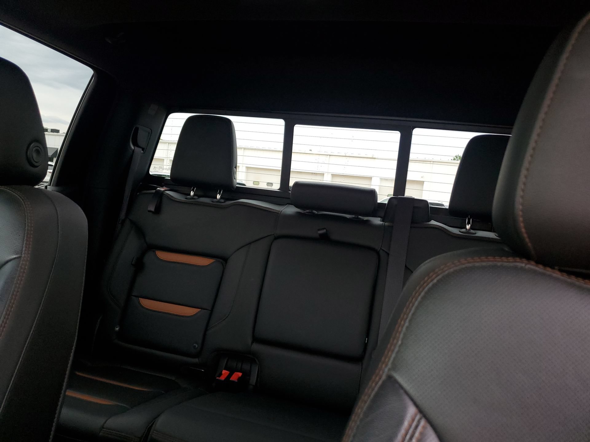 Used 2019 GMC Sierra 1500 AT4 w/ AT4 Premium Package AWD/4WD image 28