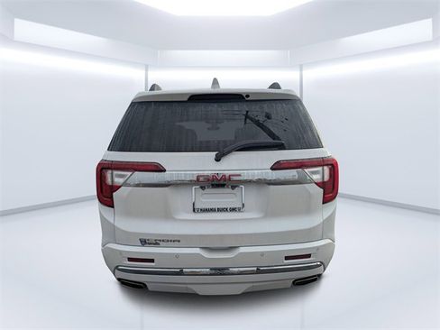 Used 2021 GMC Acadia Denali w/ Denali Technology Package image 4