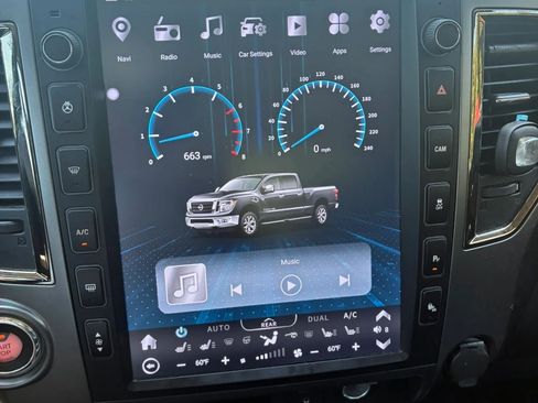 Used 2016 Nissan Titan Platinum Reserve image 40