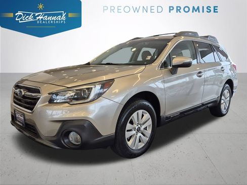 Used 2019 Subaru Outback 2.5i Premium AWD/4WD image 1