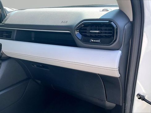 Used 2025 Honda Pilot EX-L image 18