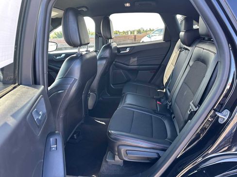 Used 2024 Ford Escape ST-Line image 16