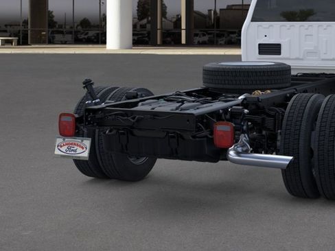 New 2026 Ford F450 XL w/ XL Chrome Package RWD image 21