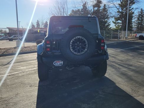 New 2025 Ford Bronco Raptor image 11