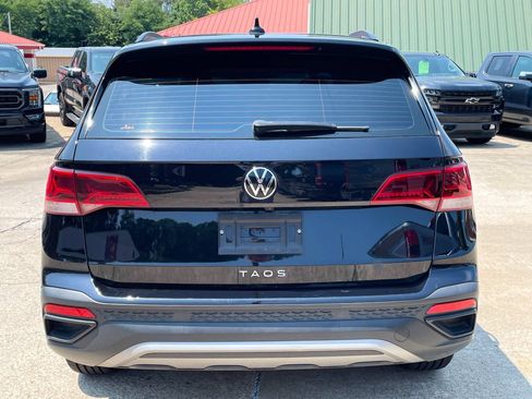 Used 2022 Volkswagen Taos S FWD image 8