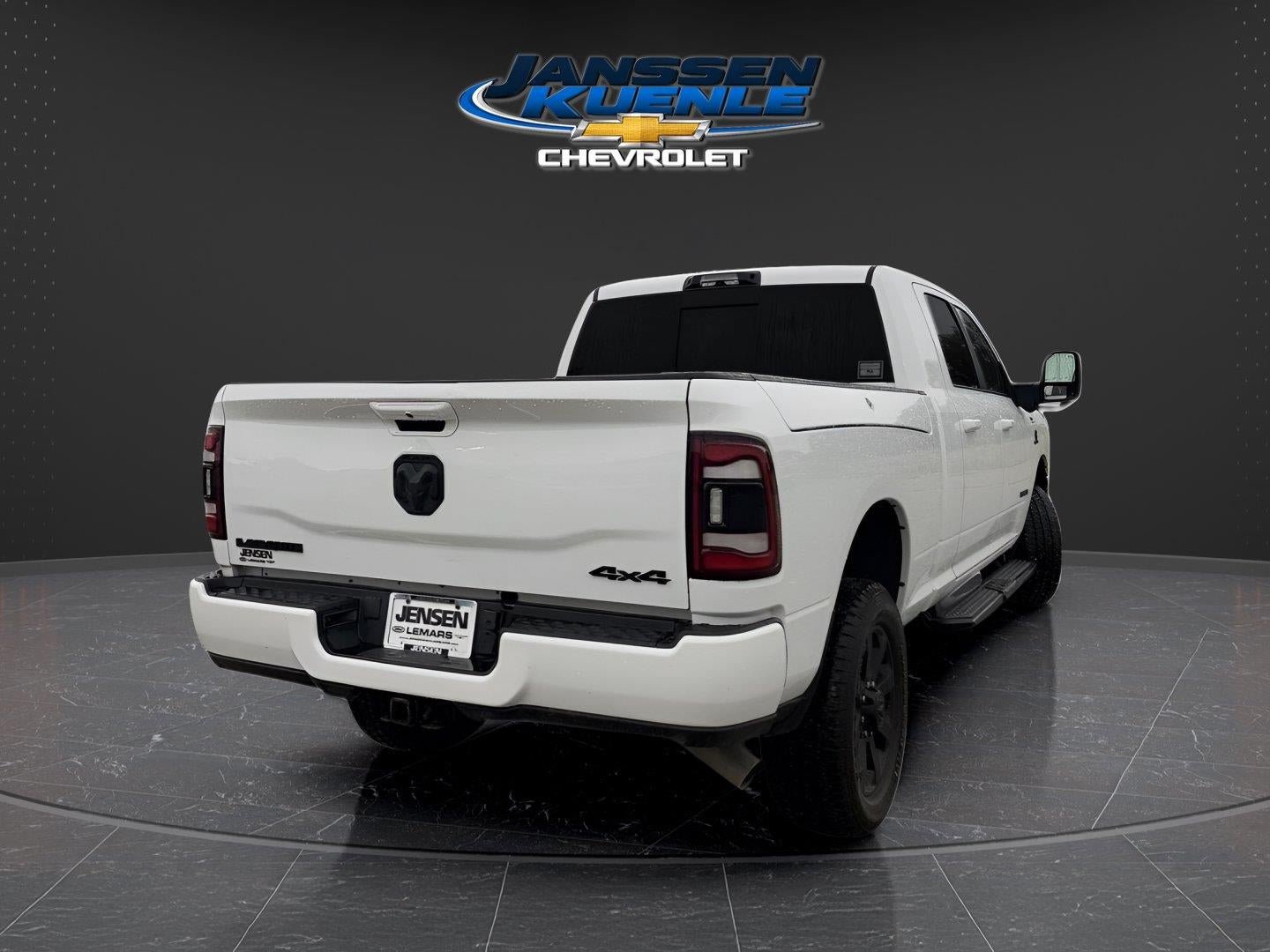 Used 2023 RAM 2500 Laramie w/ Night Edition AWD/4WD image 5