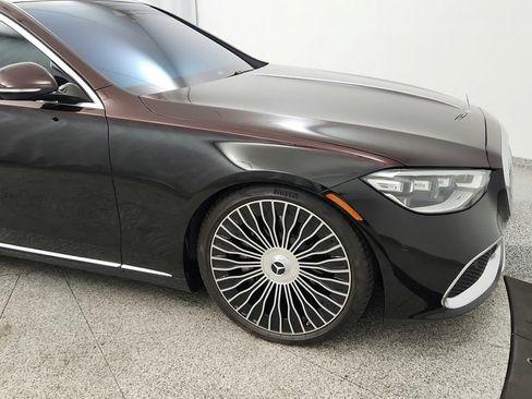 Used 2022 Mercedes-Benz Maybach S 580 4MATIC image 30