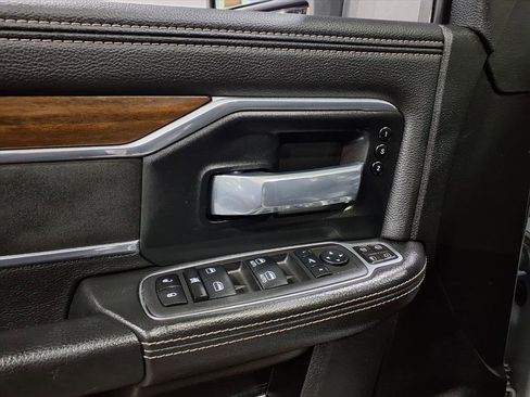 Used 2024 RAM 2500 Laramie image 14