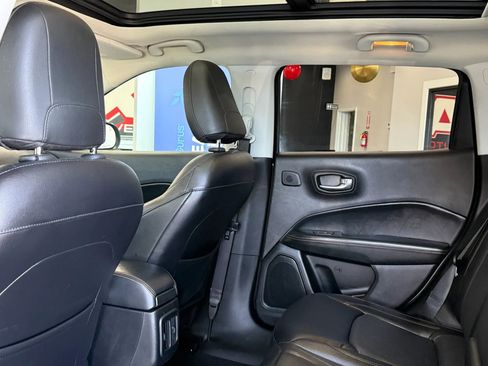 Used 2017 Jeep Compass Limited AWD/4WD image 32